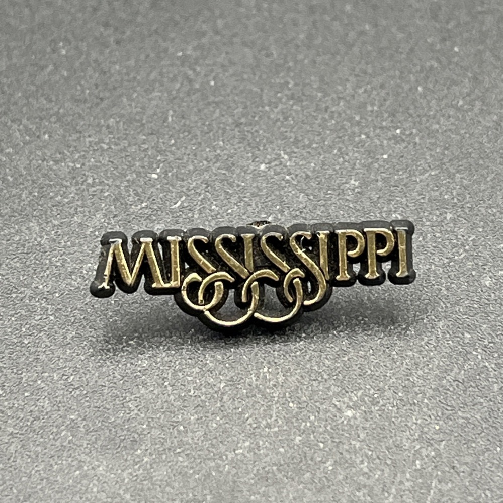 Mississippi Spell‎ Out United States Of America Plastic Lapel Hat Pin